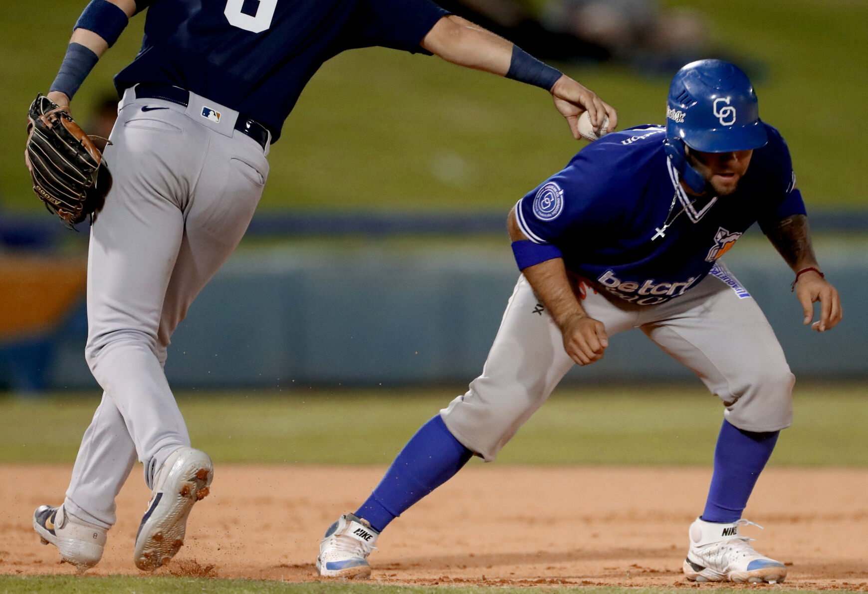 The International Series at Kino Stadium will first pit Aguilas and Yaquis against Mexican baseball 17 Mexican baseball party